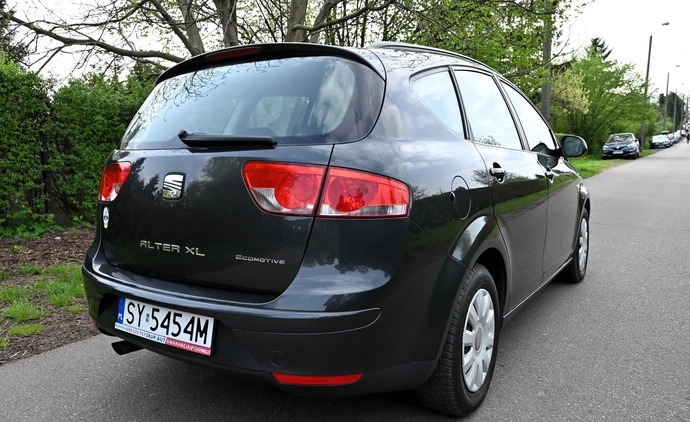 Seat Altea XL cena 22700 przebieg: 145000, rok produkcji 2012 z Działdowo małe 379